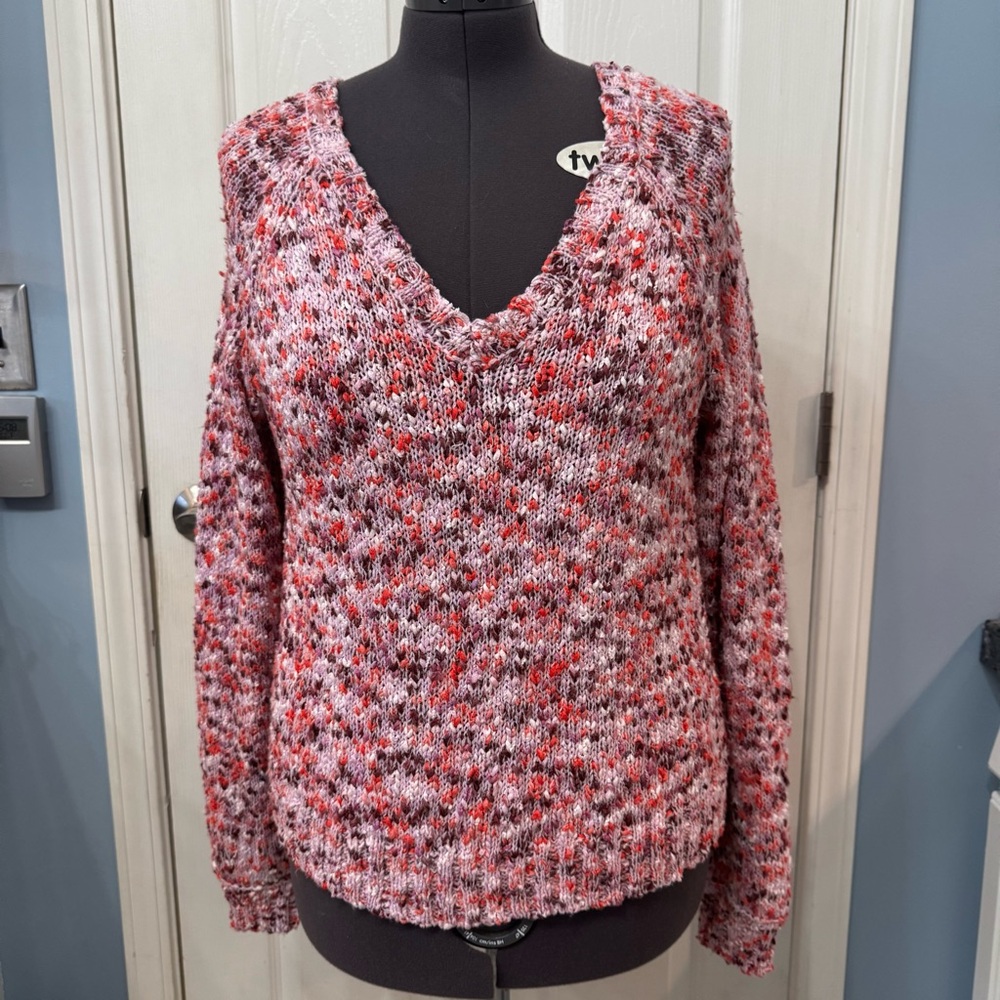 🩷 Aeropostale Red and purple V-Neck Sweater